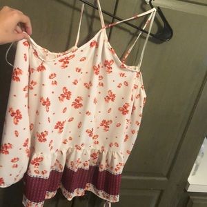 Open shoulder long sleeve shirt